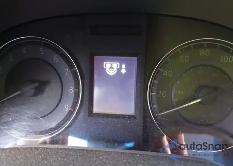 2011 Infiniti G25 Journey z USA, uszkodzony, nr VIN JN1DV6AP4BM830304